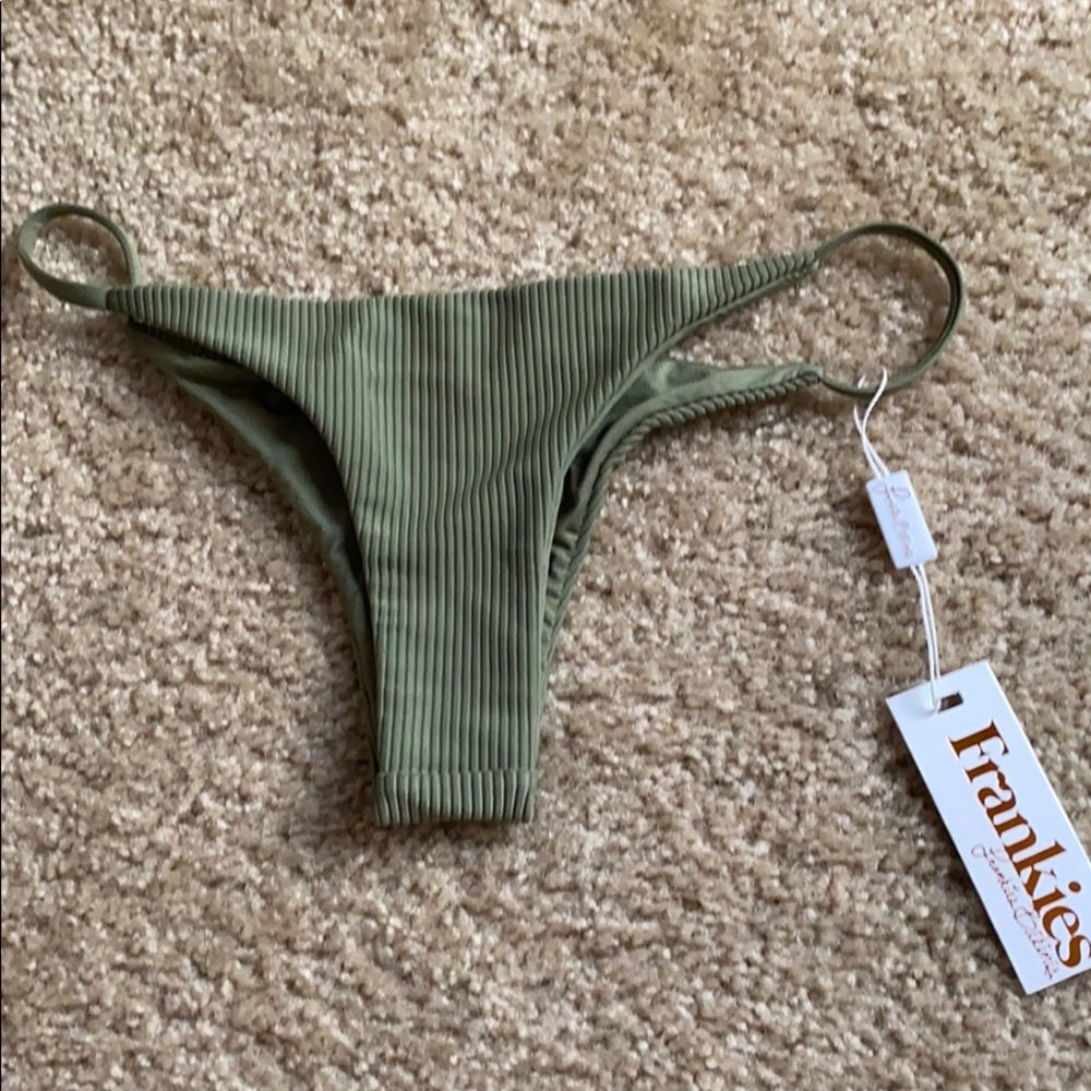 Frankies Willa Bikini bottom